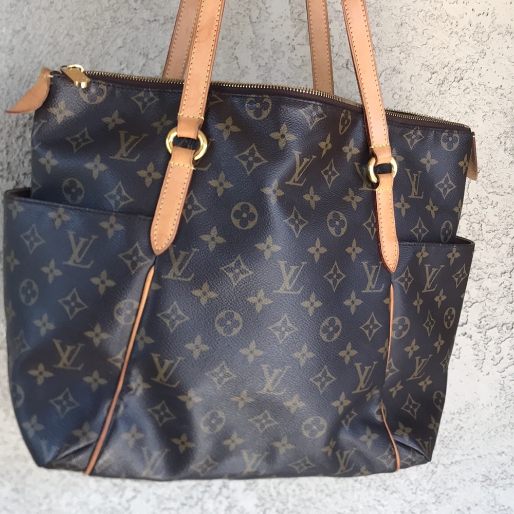 💎✨ BEAUTIFUL ✨💎 Louis Vuitton Totally MM - Picture 15 of 16